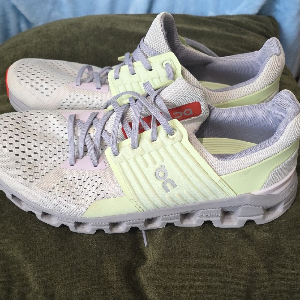 On Running Men's CloudSwift